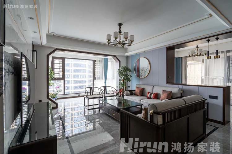 你見過125㎡的四房兩廳嗎？今天這套中式美宅絕對讓你大開眼見