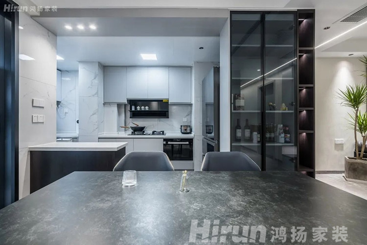 長沙裝修公司鴻揚家裝定制裝修之130m2三室兩廳雅致灰調(diào)裝修效果圖