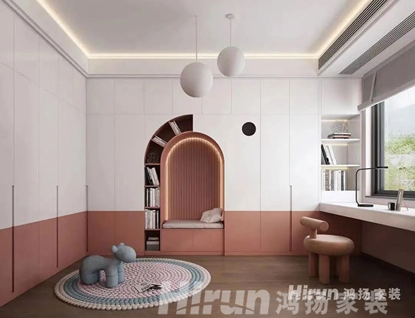 小面積大實(shí)用的角落書房，正在成為新的時(shí)尚定制！